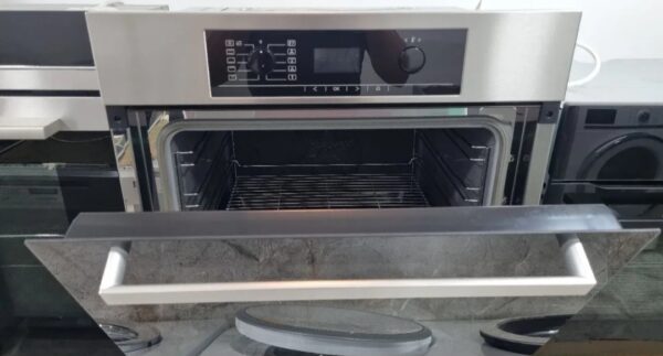 "Miele", polovna ugradna rerna, Top stanje, 300c,  touch, turbo, garancija 6 meseci, moguc prevoz, uvoz CH - Slika 5