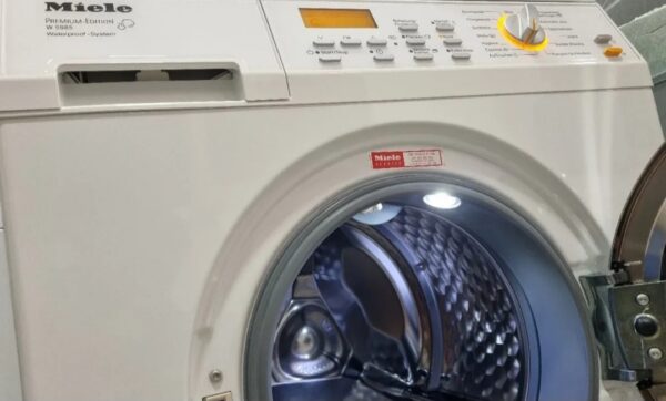 "Miele - Premium Edition", Top Model, 8 kg, 1600rpm, srpski meni, izuzetna, garancija 6 meseci, moguc prevoz - Slika 4