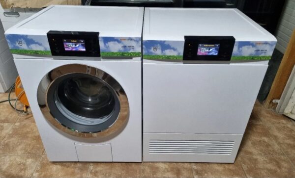 "V- Zug ",komplet ves masina i masina za susenje, po 8 kg kapaciteta, Top Modeli, garancija 6 meseci, moguc prevoz