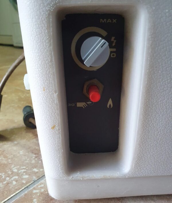 "Electrolux",  frizider,  Plin+ struja, 12 Volti - Slika 7