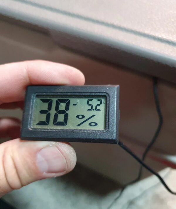 "Electrolux",  frizider,  Plin+ struja, 12 Volti - Slika 3