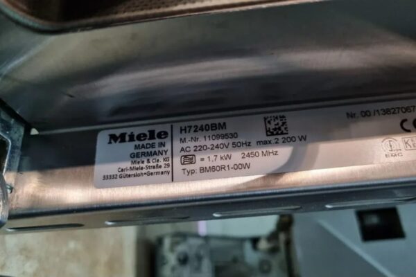 "Miele H 7240", polovna kombinovana ugradna rerna, 43l, mikrotalasna rerna, garancija 6 meseci, moguc prevoz, uvoz CH - Slika 7