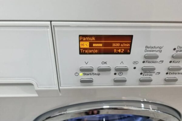 "Miele", polovna ves masina, 8kg, 1600rpm, vaga za merenje vesa, sace bubanj, garancija 6 meseci, moguc prevoz, uvoz CH - Slika 6