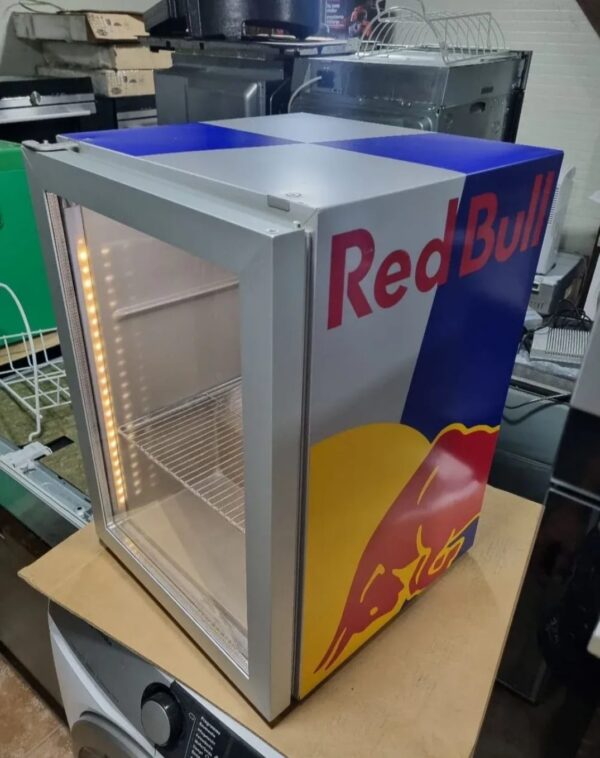 "RedBull", polovni mini frizider, 58x40x44cm, garancija 6 meseci, moguc prevoz, uvoz CH