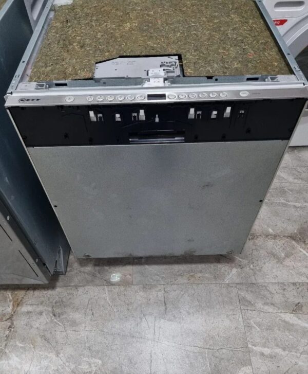 "Neff", polovna ugradna masina za sudove, A++, automatska brava, 3 korpe, garancija 6 meseci, moguc prevoz, uvoz CH