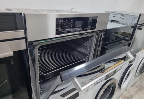 "Miele", polovna ugradna rerna, potapajuci dugmici, display, garancija 6 meseci, moguc prevoz, uvoz CH - Slika 4