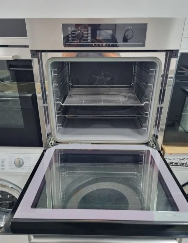 "Miele", polovna ugradna rerna, potapajuci dugmici, display, garancija 6 meseci, moguc prevoz, uvoz CH - Slika 6