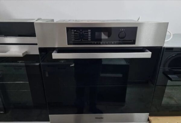 "Miele", polovna ugradna rerna, potapajuci dugmici, display, garancija 6 meseci, moguc prevoz, uvoz CH - Slika 2