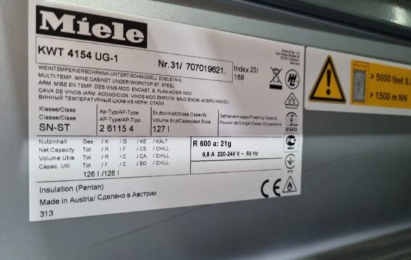 "Miele", polovna vinska vitrina, 2 zone hladjenja, 81,8x59,7x57,5cm, garancija 6 meseci, moguc prevoz, uvoz CH - Slika 9