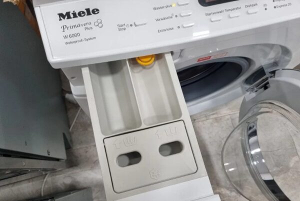 "Miele W6000 Prima Vera Plus", polovna masina za ves, 7kg, 1600rpm, sace bubanj, garancija 6 meseci, moguc prevoz - Slika 10
