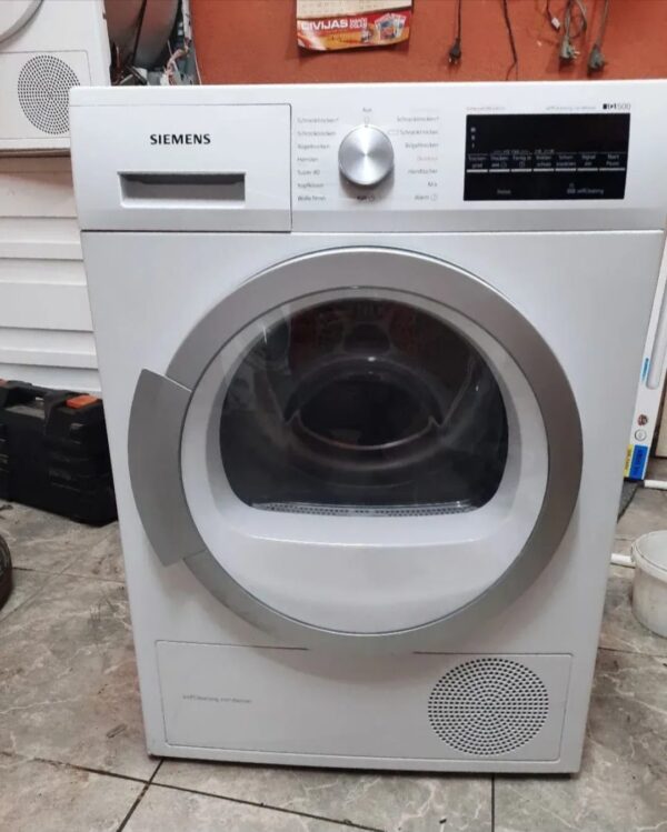 "Siemens IQ500", polovna masina za susenje vesa, 8kg, kondenzaciona sa pumpom, SelfCleaning, zastita od guzvanja vesa, garancija 6 meseci, moguc prevoz