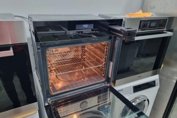 "Aeg", polovna kombinovana rerna sa parom, display i komande na dodir, garancija 6 meseci, moguc prevoz, uvoz CH - Slika 6