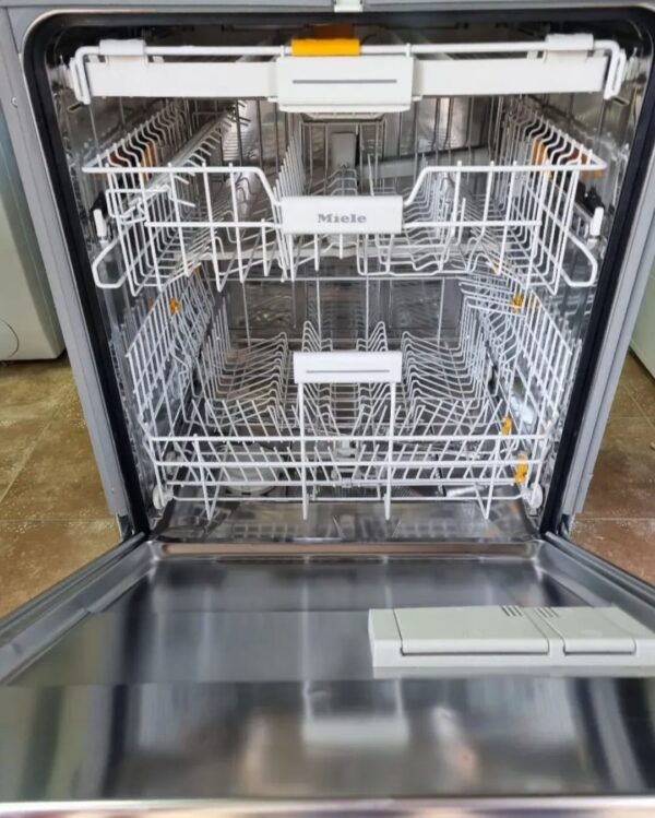 "Miele", polovna ugradna masina za sudove, 80,5x60, display, garancija 6 meseci, moguc prevoz, uvoz DE - Slika 4