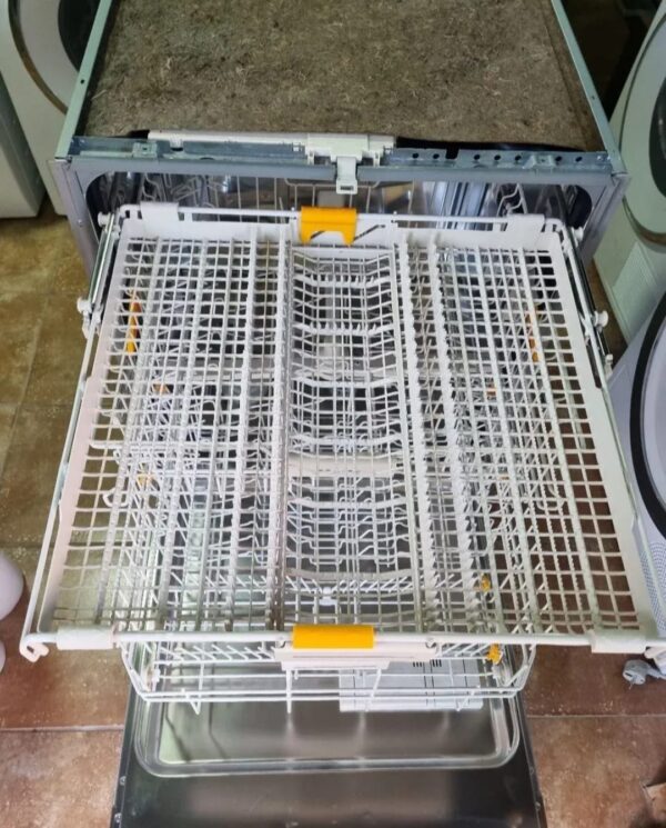 "Miele", polovna ugradna masina za sudove, 80,5x60, display, garancija 6 meseci, moguc prevoz, uvoz DE - Slika 6