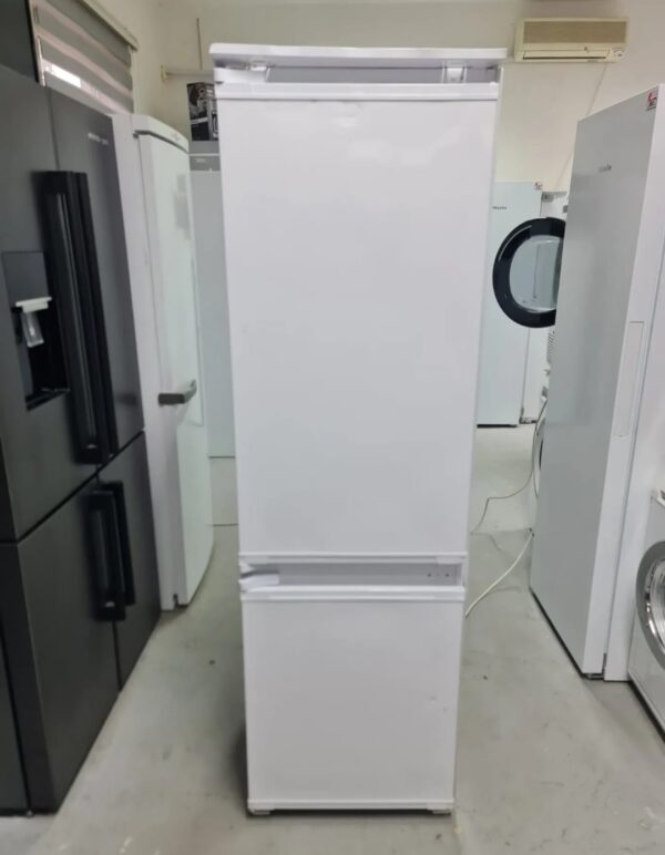 "Beko", ugradni kombinovani frizider, 271l, NoFrost, 177x55cm, garancija 6 meseci, moguc prevoz - Slika 8