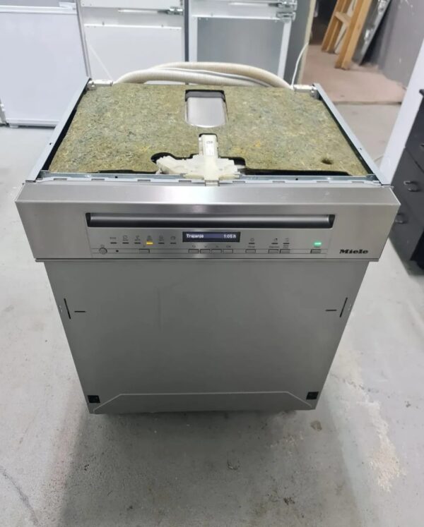 "Miele G7110 SCi", polovna ugradna masina za sudove, 2024. godiste, EcoPower, odlozeni start, garancija 6 meseci, moguc prevoz - Slika 3