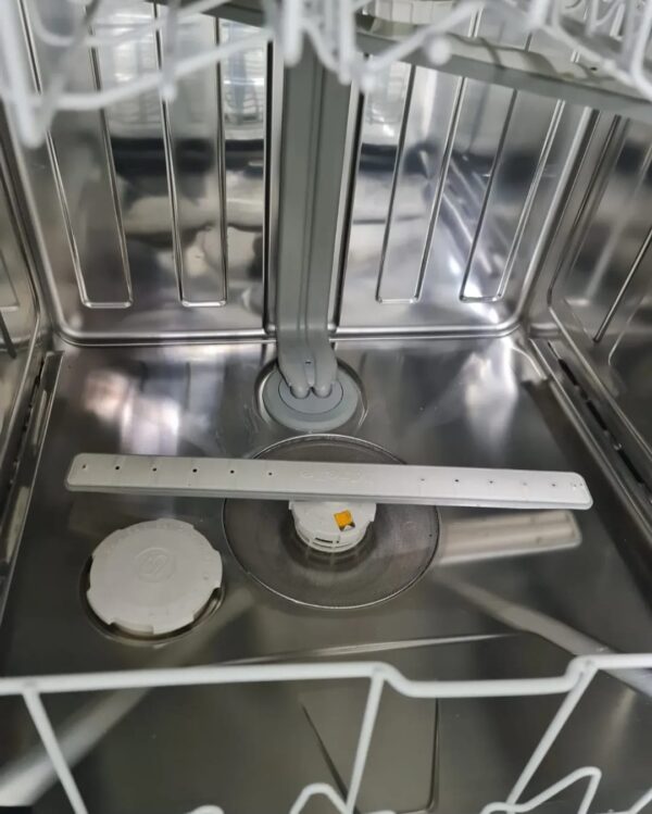 "Miele G7110 SCi", polovna ugradna masina za sudove, 2024. godiste, EcoPower, odlozeni start, garancija 6 meseci, moguc prevoz - Slika 5