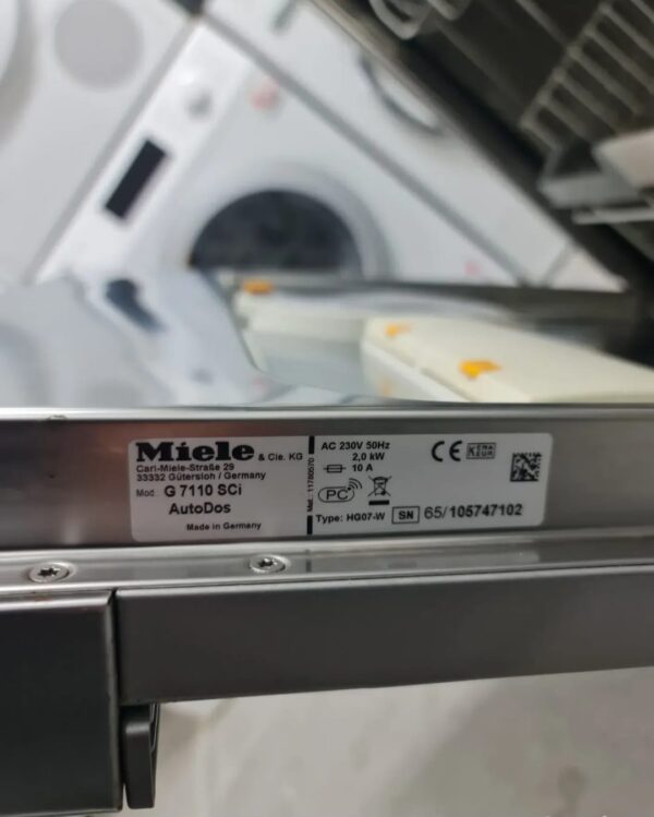 "Miele G7110 SCi", polovna ugradna masina za sudove, 2024. godiste, EcoPower, odlozeni start, garancija 6 meseci, moguc prevoz - Slika 11